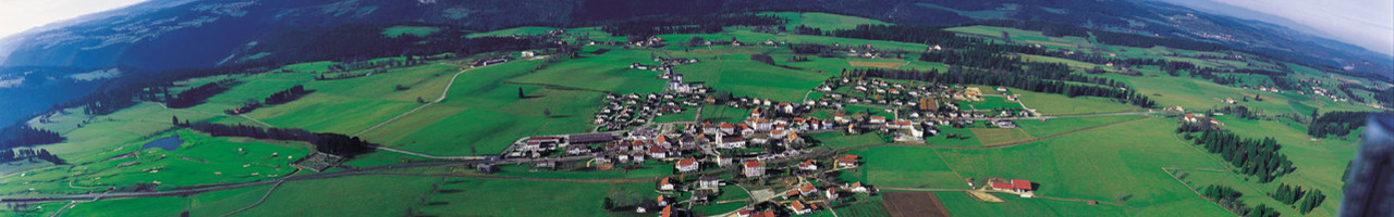 Vue aérienne panoramique du sud/sud-est